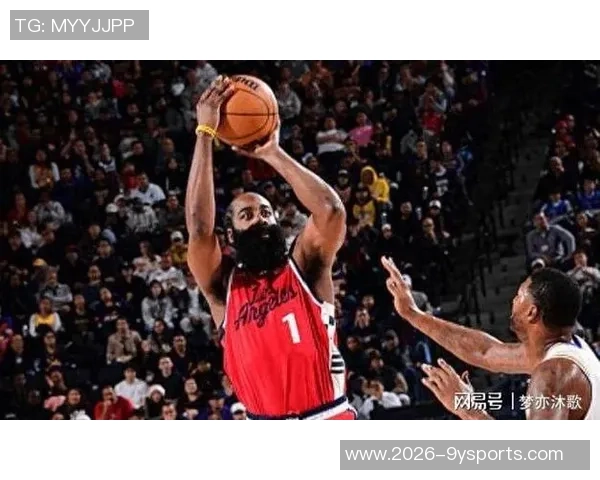 弗拉格坦言联盟竞争激烈效率低下但表示无须担忧将继续努力提升表现 弗拉格坦言联盟竞争激烈效率低下但表示无须担忧将继续努力提升表现