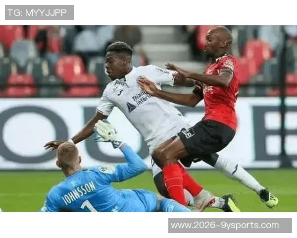 朗斯17轮40分领跑法甲防守稳健能否挑战大巴黎的霸主地位 朗斯17轮40分领跑法甲防守稳健能否挑战大巴黎的霸主地位