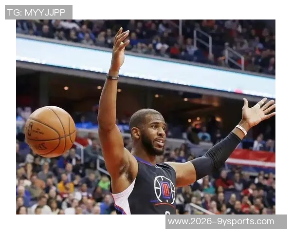 老炮保罗表现惊艳17分钟内三分球命中率高达80助力球队胜利 老炮保罗表现惊艳17分钟内三分球命中率高达80助力球队胜利